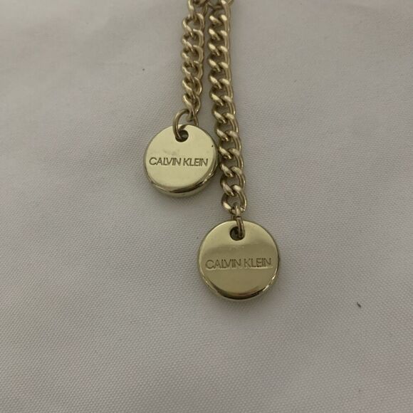 CALVIN KLEIN Goldtone Metal Logo Charms on Chain Purse Clip.  E 404 - Picture 3 of 7